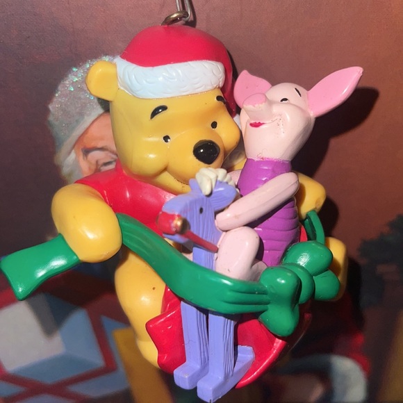 Winnie the Pooh & Piglet Christmas Ornament - Picture 1 of 6